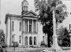The Courthouse in 1930